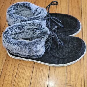 HEYDUDE Wendy Fold Boot | Women’s Fuzzy Lined Size 10 Charcoal Grey